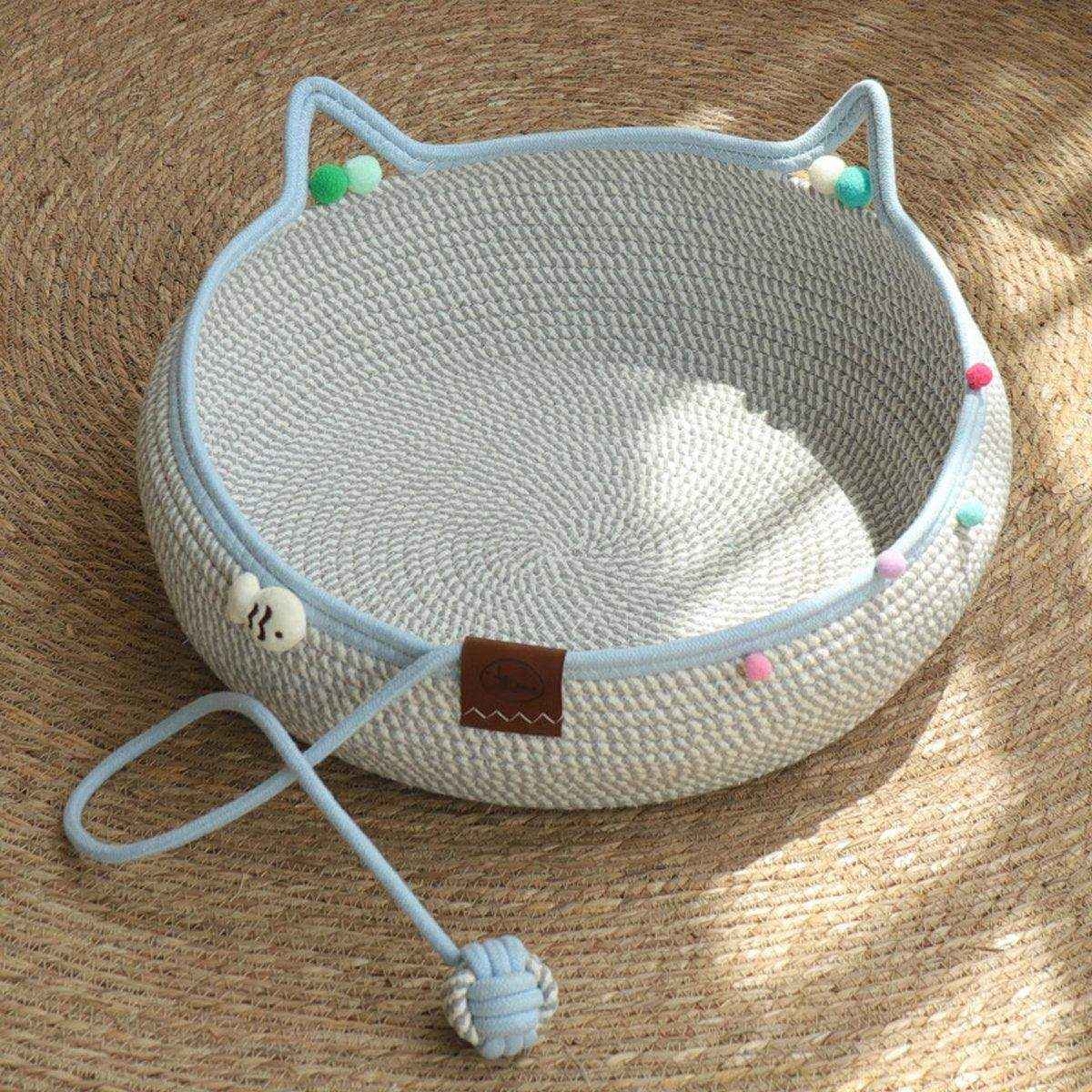 Hand-Woven Cattail Cat Nest with Scratch Board