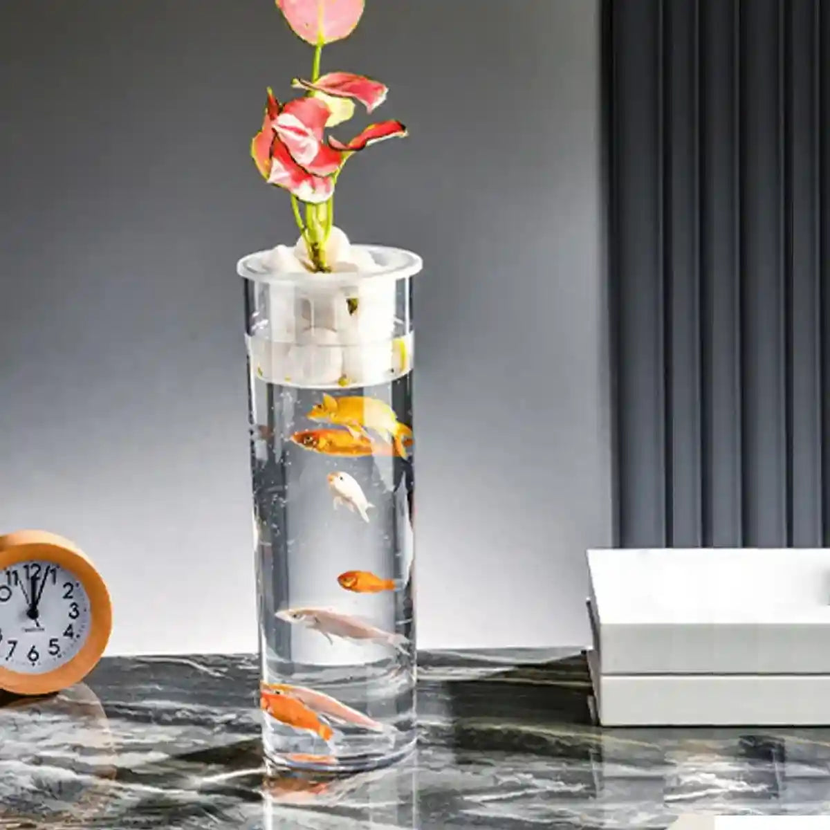 Modern Hydroponic Fish Tank with Cylindrical Design