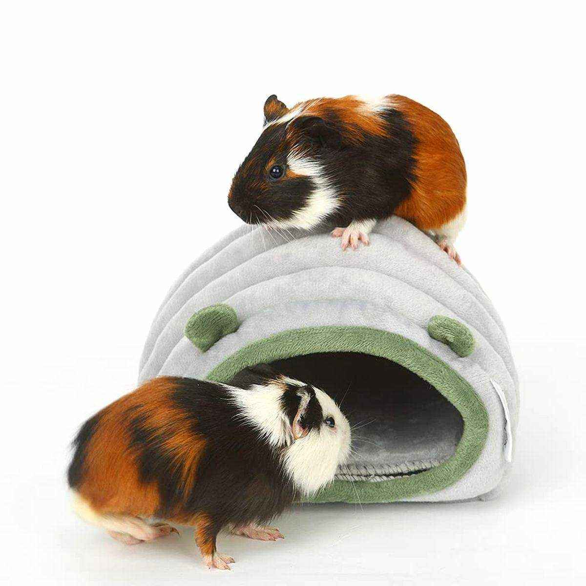 Plush Hamster House for Small Pets Cozy and Stylish Bed