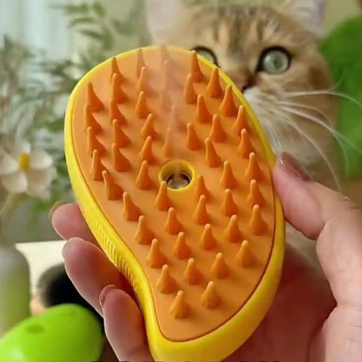 3-in-1 Steamy Pet Brush - Electric Spray Brush for Cats and Dogs