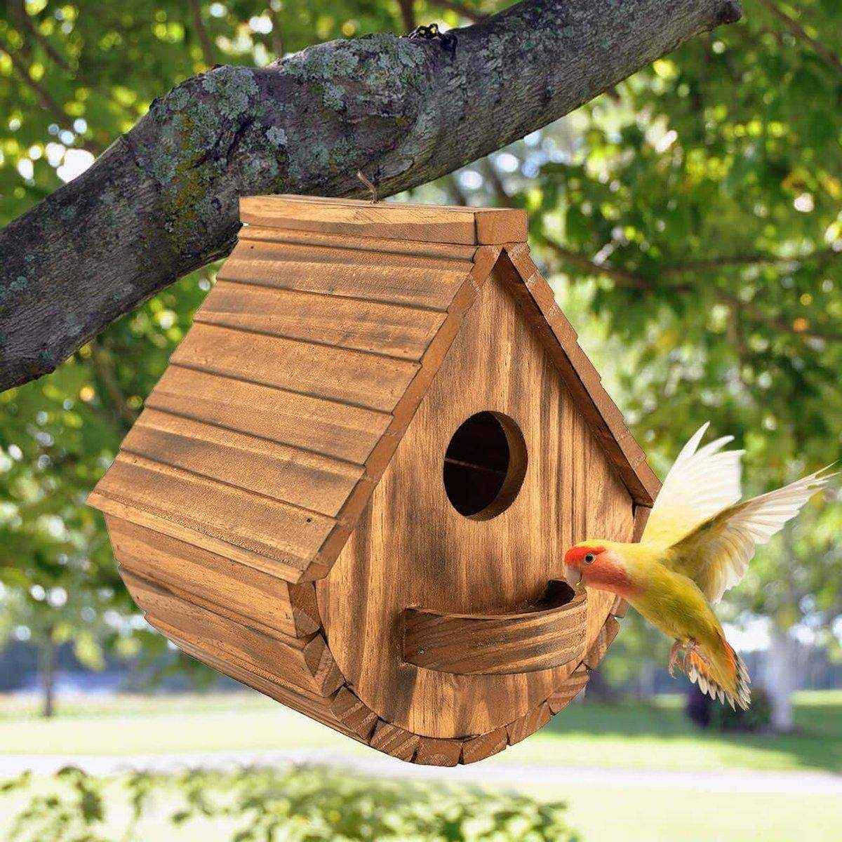 Hanging Wooden Birdhouse Outdoor Bird Shelter