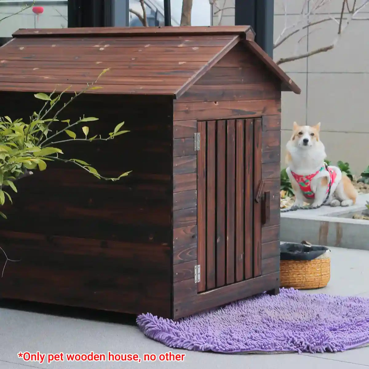 Weatherproof Wooden Dog House Outdoor Kennel