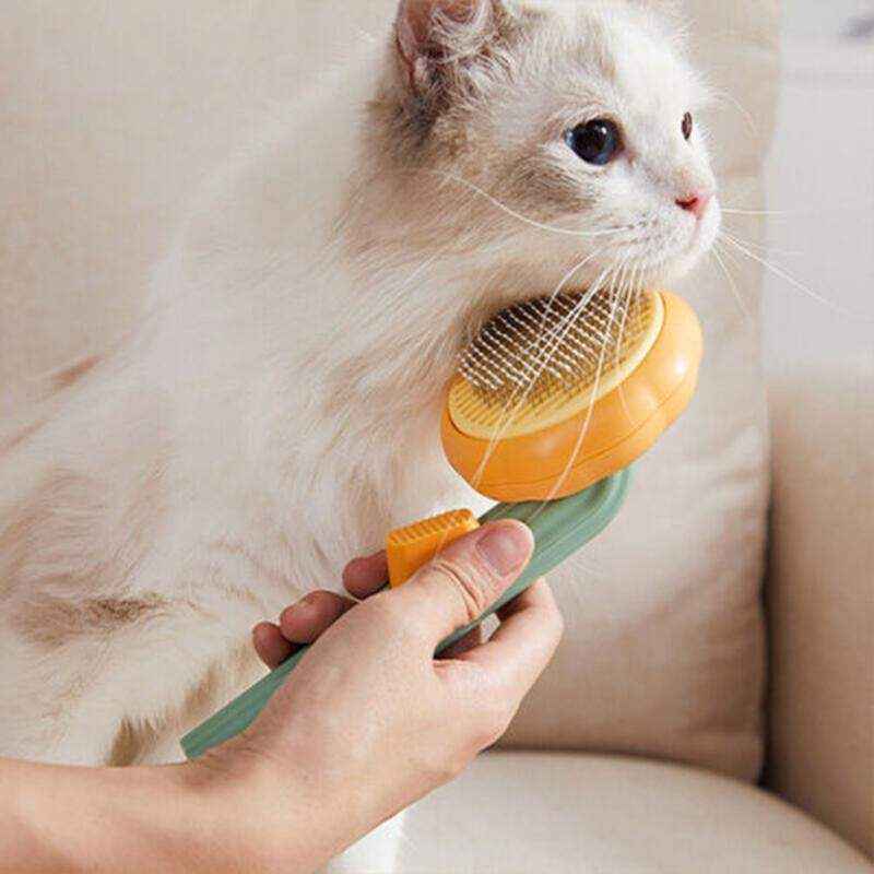 One-Key Cleaning Pet Comb â Easy Grooming Cat Comb for Shedding Control