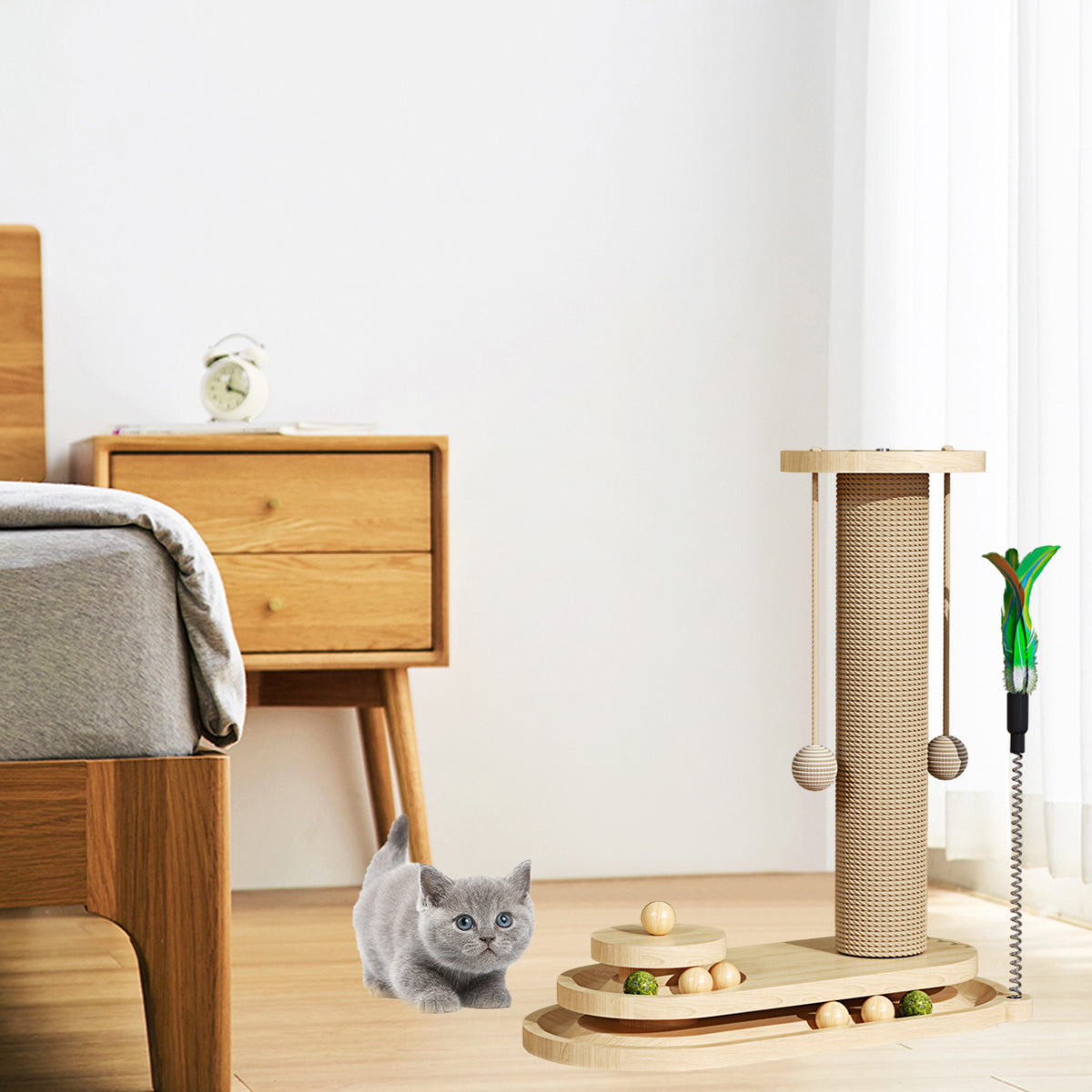 Cat Scratching Post With Interactive Turntable