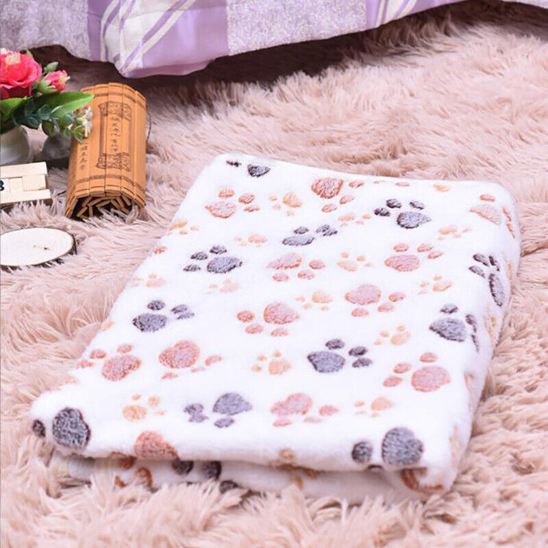Cozy Fleece Dog Blanket for Sofa and Bed in S/M/L