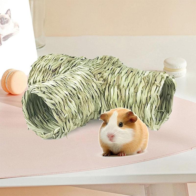 Natural Grass Hideout Tunnel with Chewable Hamster Tubes for Small Pets