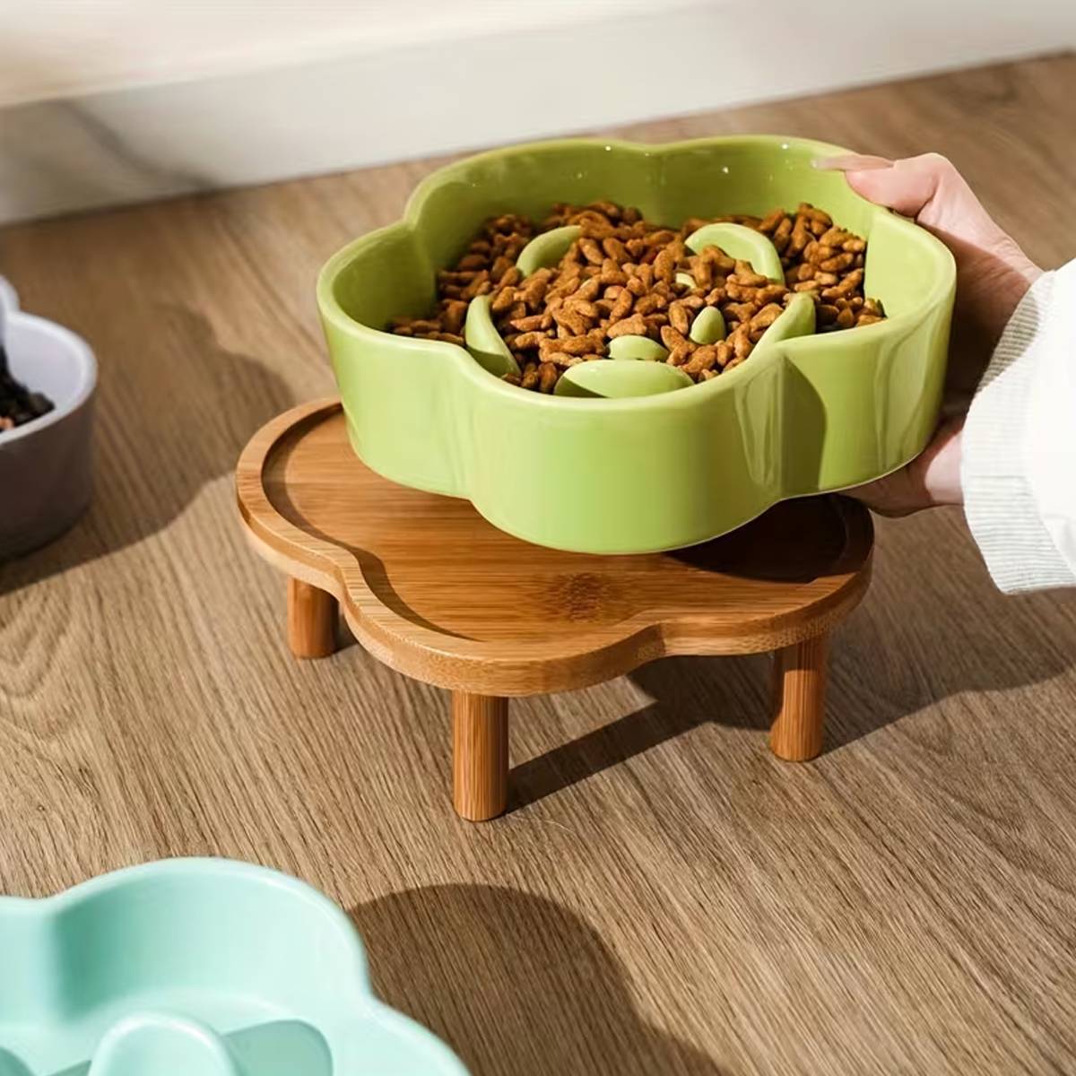 Elevated Bamboo Pet Bowl Stand | Flower Shape Tray, Raised Cat & Dog Feeder
