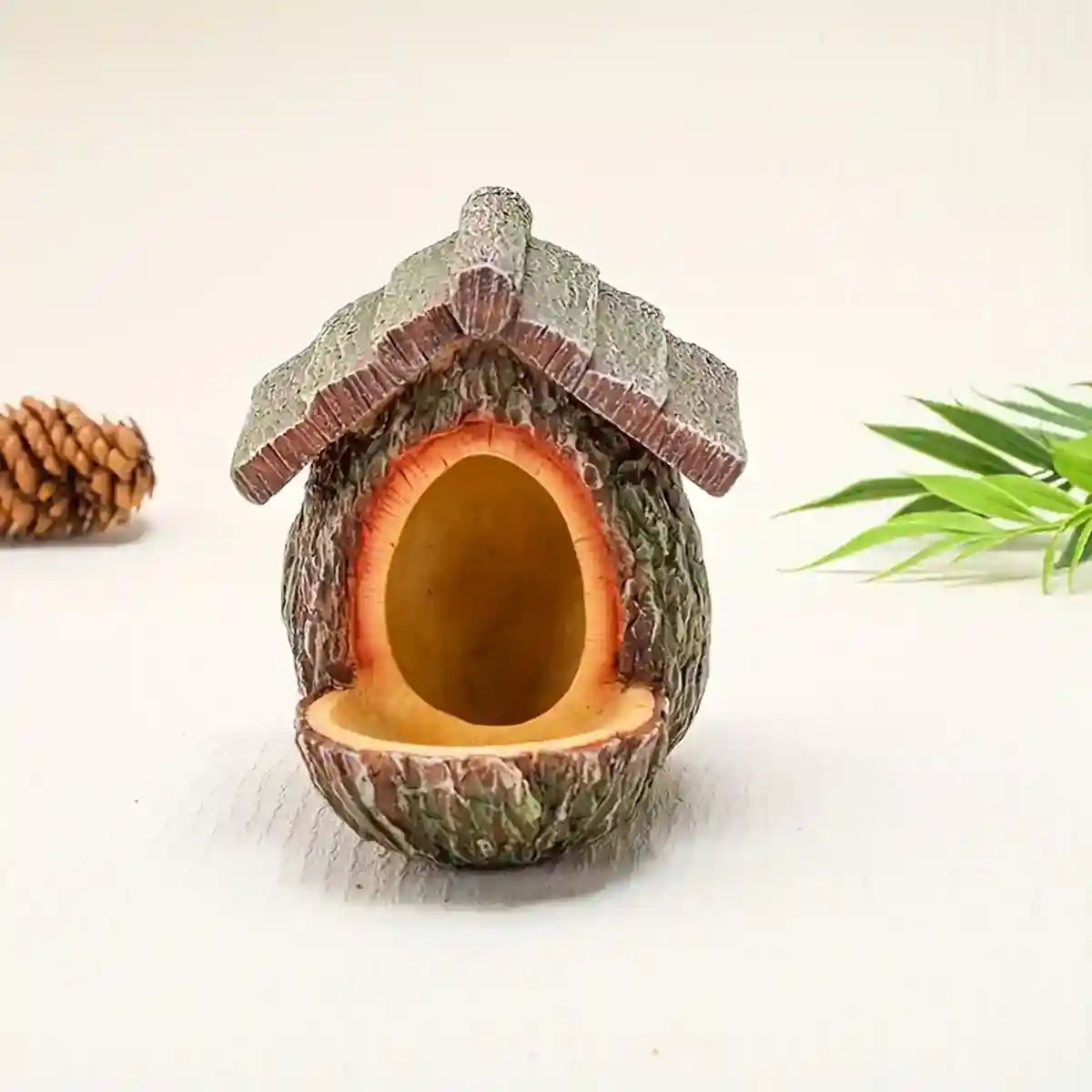 Resin Bird Feeder Bird Nest Pendant Handmade Tree Trunk Garden Decor