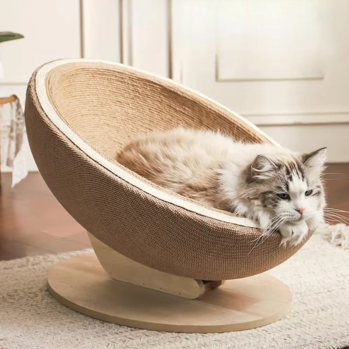 Luxury Eggshell Cat Scratching Nest for Lounging and Claw Care