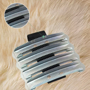 Metal Horse Curry Comb with Hand Strap, Shedding Grooming Scraper