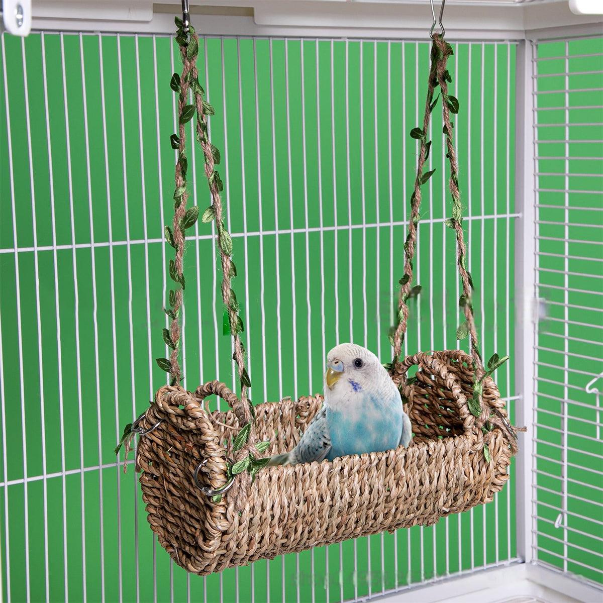 Multi-Season Bird Nest Comfortable Grass Weaving Nest with Cushion