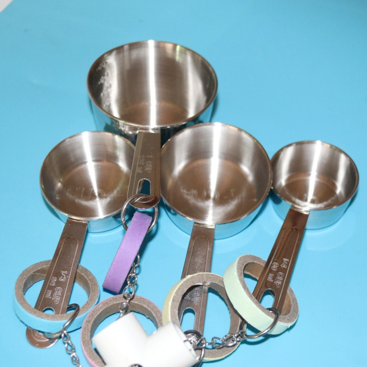 Stainless Steel Parrot Toy Bell & Colourful Paper Rings for Birds