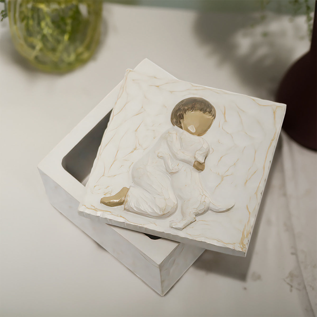 Keepsake Resin Pet Urn Memorial Box for Ashes and Mementos