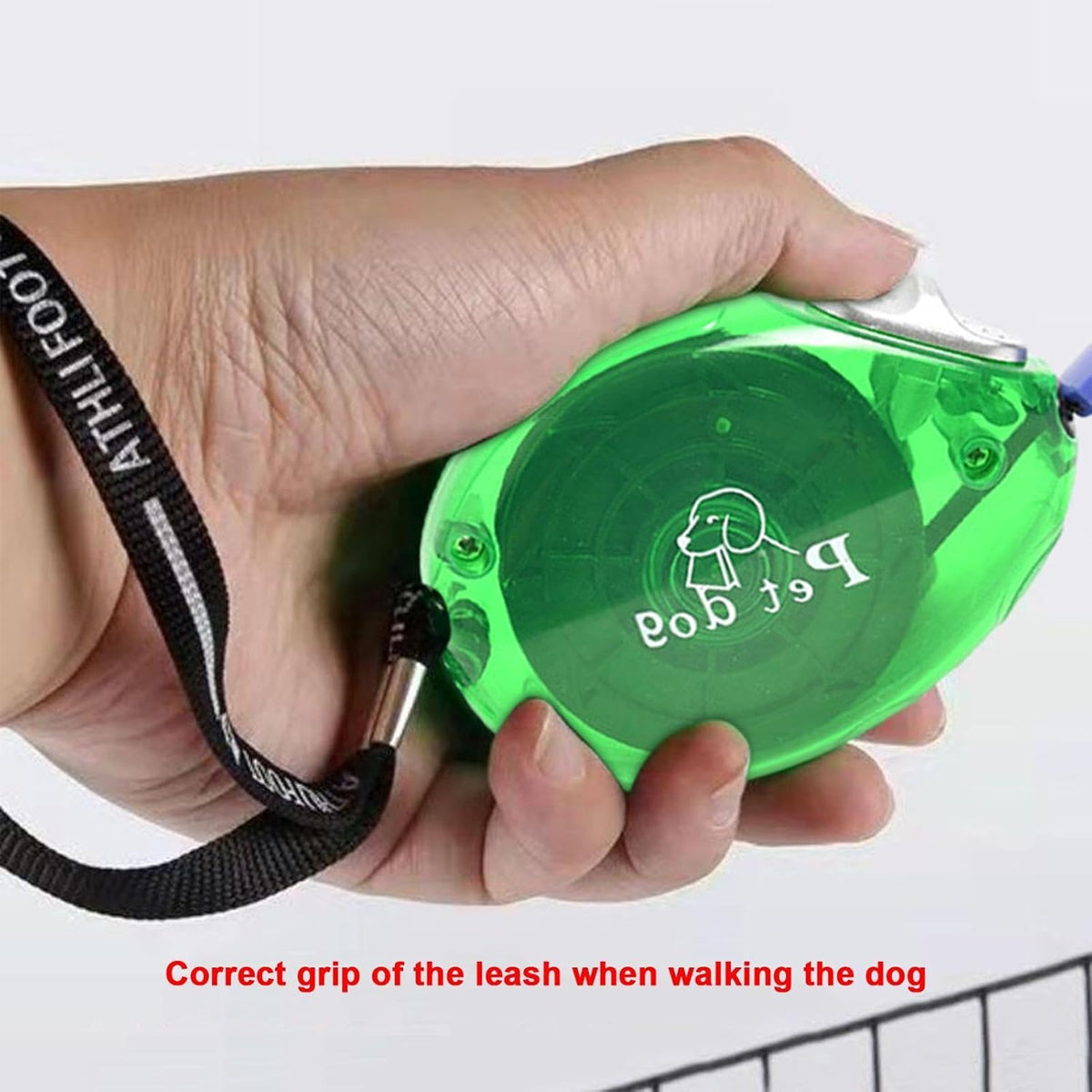 Retractable Dog Leash With One-Button Lock