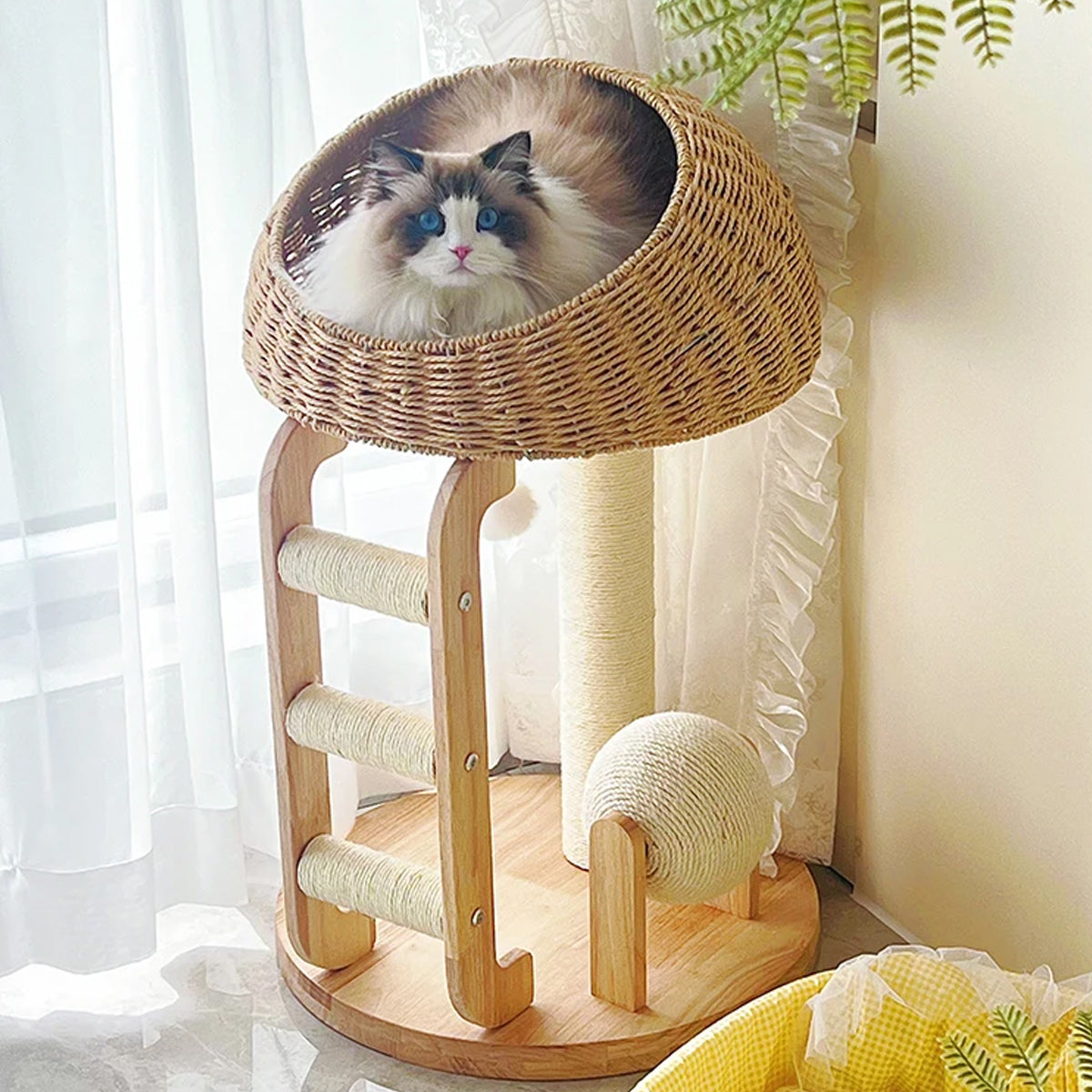 Solid Wood Cat Tree With Sisal Scratching Posts
