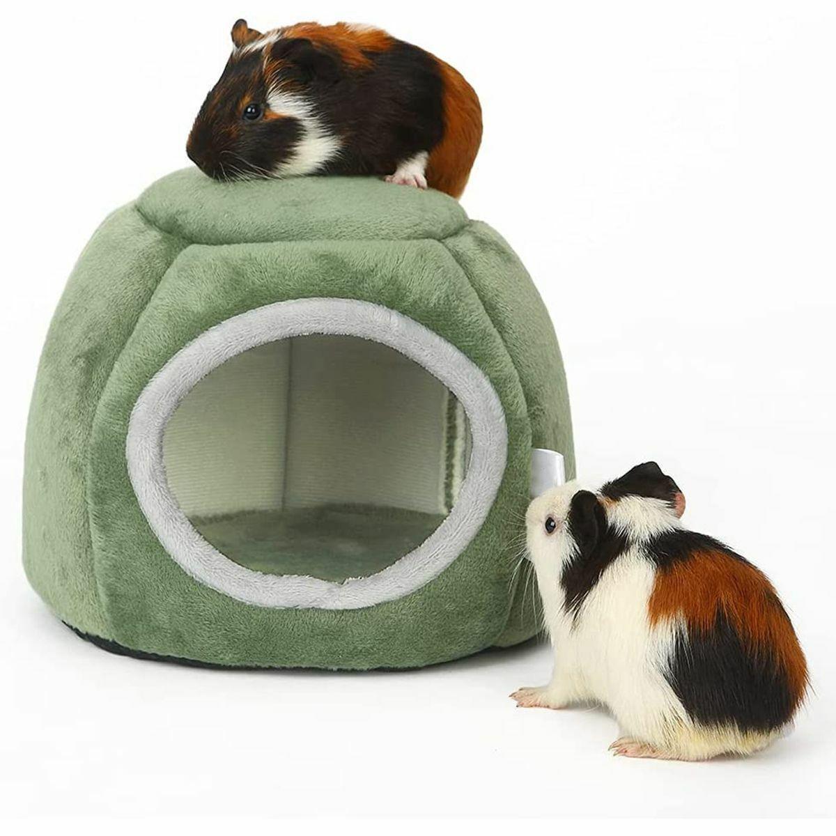 Plush Hamster House for Small Pets Cozy and Stylish Bed
