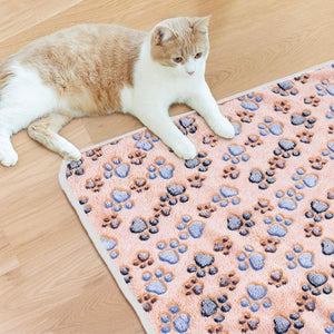 Cozy Fleece Dog Blanket for Sofa and Bed in S/M/L