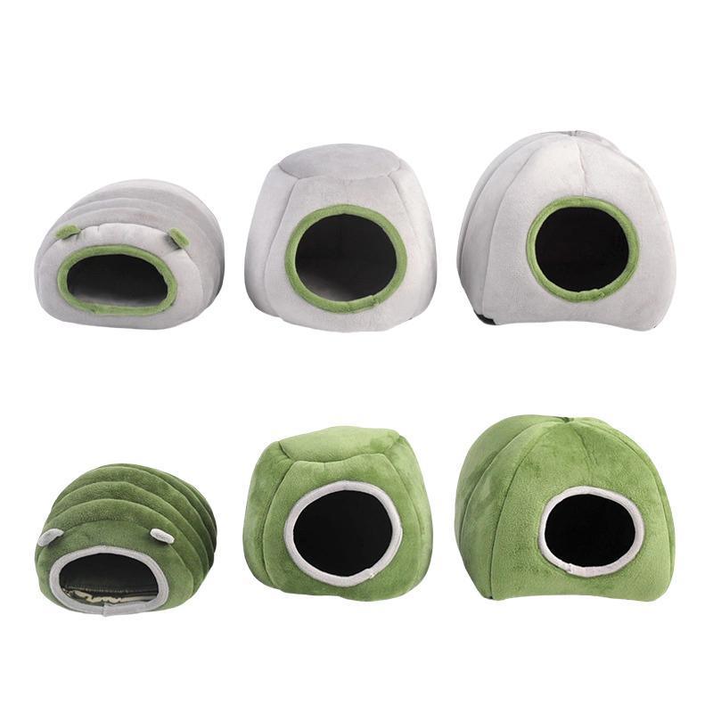 Plush Hamster House for Small Pets Cozy and Stylish Bed